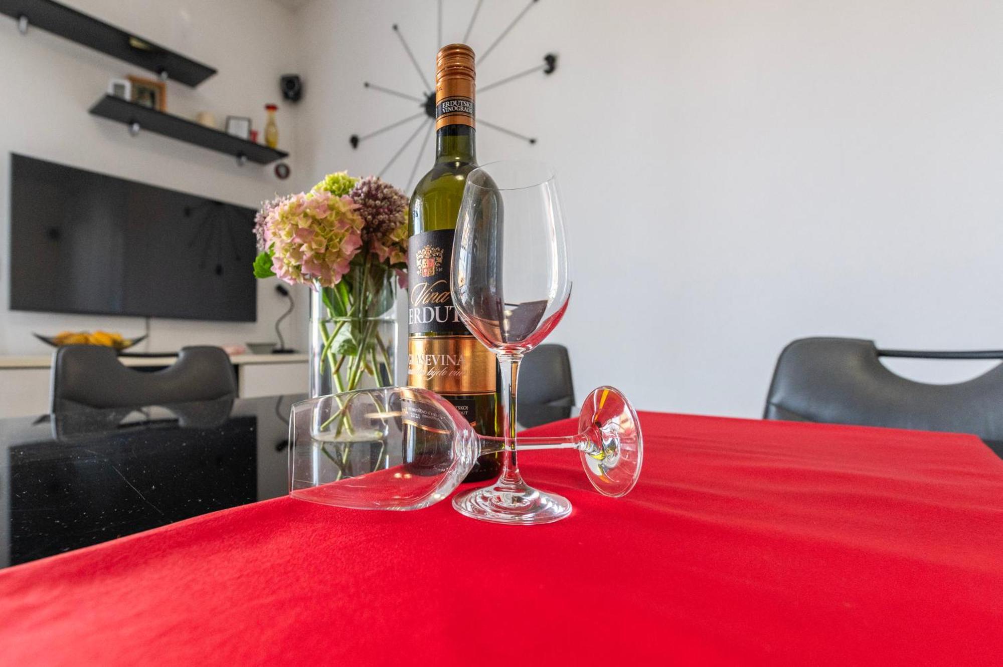 Apartment Marinsko Велі Іж Екстер'єр фото